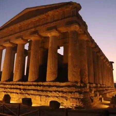 Il Giardino Dei Templi Агридженто